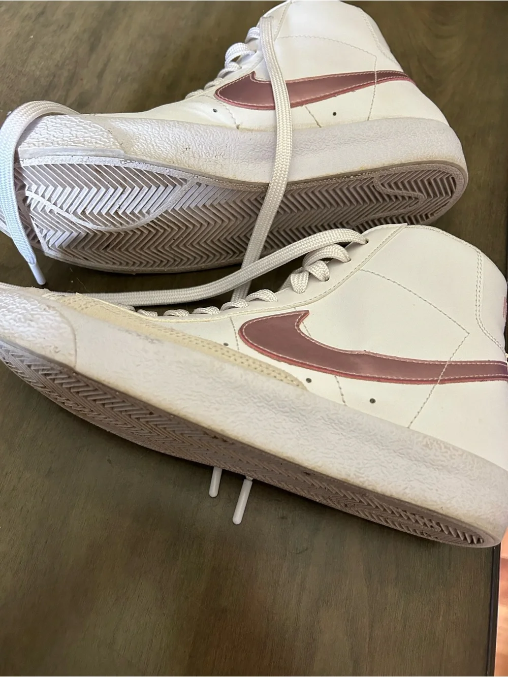 Nike High-Top Sneakers in White with Pink Swoosh